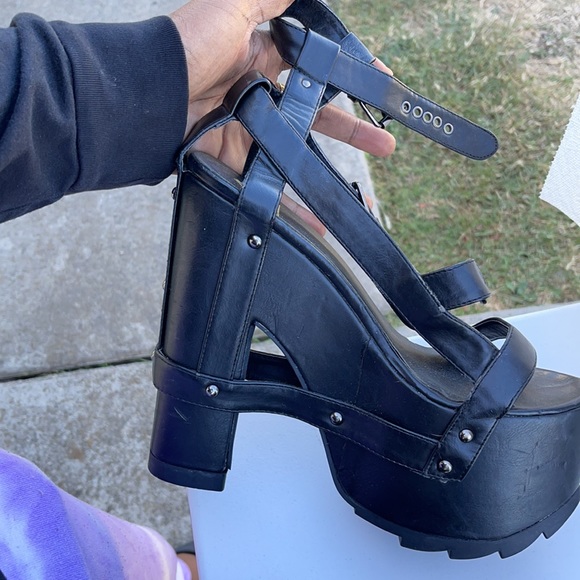 Dolls Kill Platform Heels - Picture 3 of 3